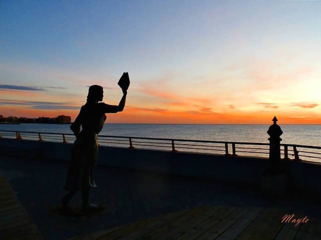 12715249_1183856441644432_283615975140866163_n