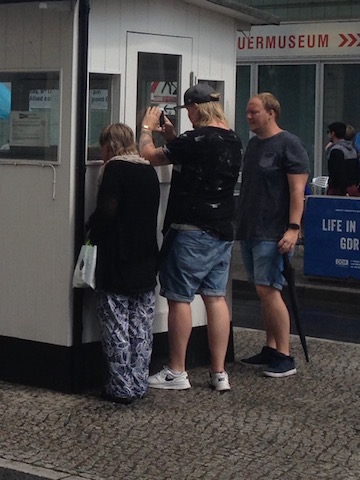 F6931CD9-64DB-40C9-B888-F526165AF896 kopia